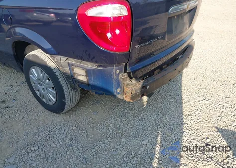 2006 Chrysler Town & Country Lx from USA, damaged, VIN 2A4GP44R66R847110